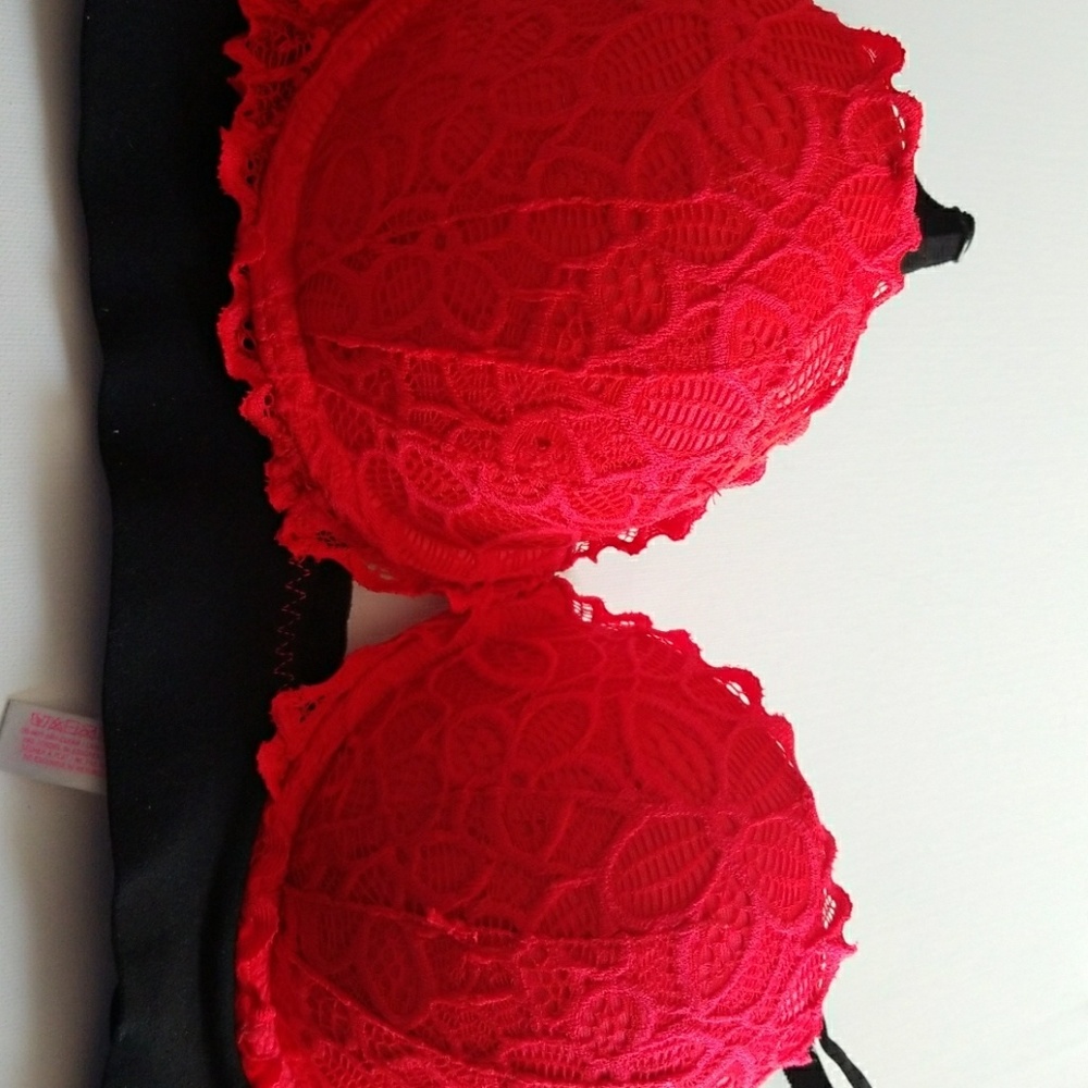 Red date bra.